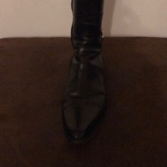 black boots - Picture 4 of 4